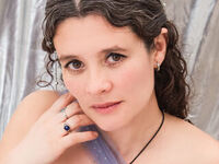 naked girl with webcam masturbating with vibrator LiaResvolt