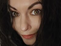naked girl with webcam fingering pussy LiliVixen