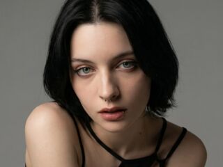cam girl chat LuisaFinell