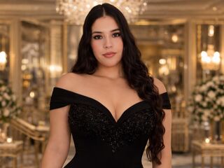 girl chat room MadieWatson