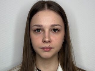 cam slut chat MarandaHerzfeld