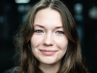 cyber sex chat room MargertSpinoza