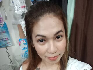 naughty camgirl picture MarieLenny