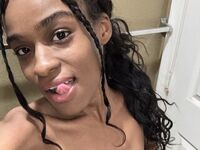 nude cam girl photo MarlowLovee
