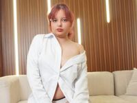 fingering camwhore MartinaBellmont