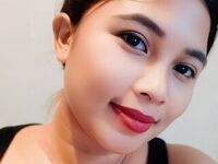 closeup webcam MeaBella