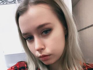 naked cam girl gallery MelissaKnott