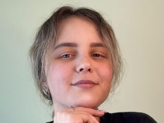 voyeur webcam MichaeleBendall