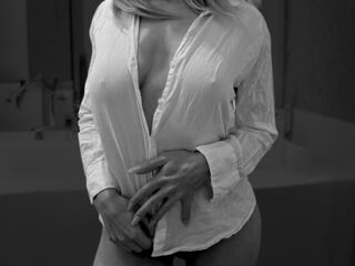 naked girl with live cam masturbating MilaSteven