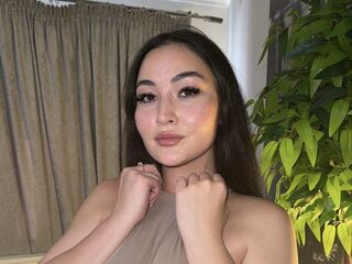 sexy webcamgirl MilaYumi