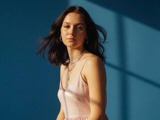 fingering camwhore MolliePoydras