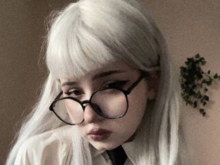 cam girl chatroom MonikaWilsson