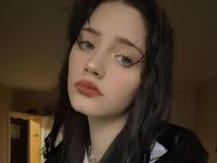 webcamgirl chatroom MyrtisHouzah