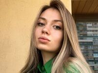 naughty cam girl masturbating with dildo NataliPalm