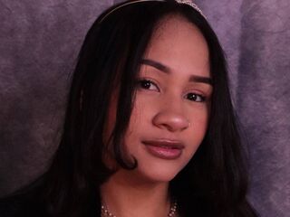 cam hooker NicolleMari