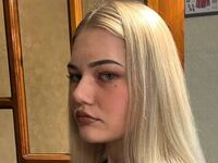 hot webcam slut NicolynMoore