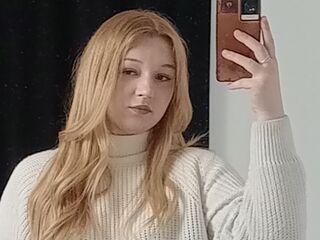 fingering cam slut PeiGotch