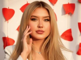 erotic cam video RaisaMihaila