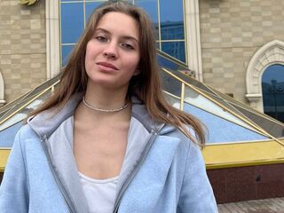 masturbating camgirl RebecaFerge