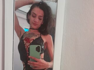 naked girl with webcam masturbating with vibrator RebeccaStronge