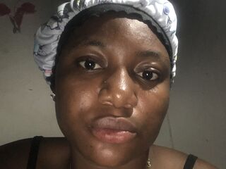 camgirl playing with sextoy RhodaBliss
