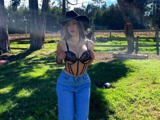 fingering webcamgirl RubyRossey