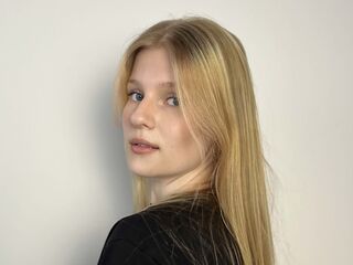 girl SammieDornier