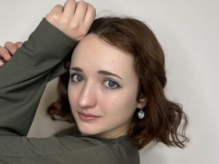 naughty cam SaundraTowler