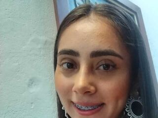 naked cam girl photo ScarlettMiller