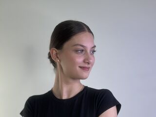 camslut spreading pussy SharikaWigington