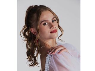 naked cam girl masturbating with vibrator SharriLangolf