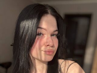 naughty cam girl fingering shaved pussy ShonaMellerson