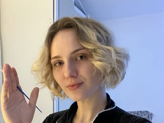 camgirl playing with sex toy SigridMichaux