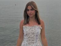 naked girl with webcam fingering pussy StellaWerty