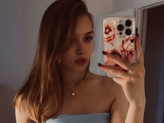 sexy webcam girl TarenLeonetti