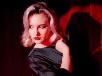 camgirl masturbating with vibrator TawnaHnot