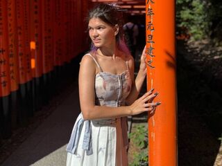 camwhore spreading pussy ThuAllin