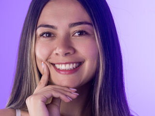 cam girl chat room ValentinaForest