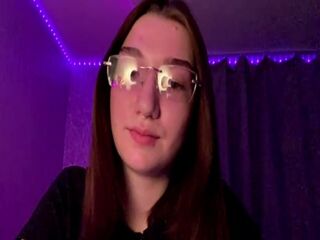 camwhore shaving pussy WandaGosier