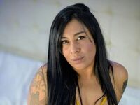 shaved pussy webcam XiomaraCasydi