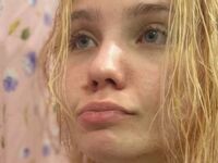 hot videochat YallyGreen