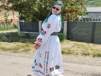 beautiful webcamgirl YolaDom