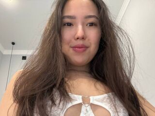 webcamgirl chatroom miiavixen
